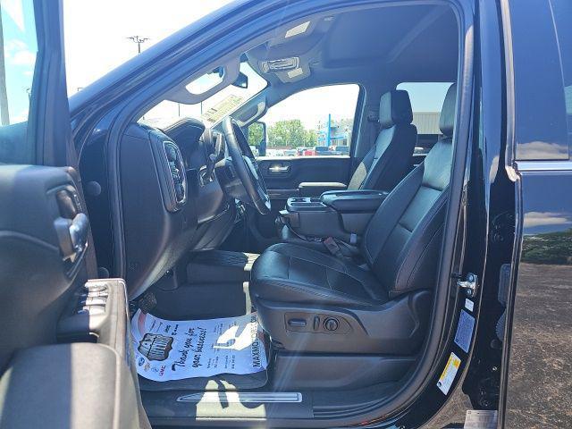 Photo of 2023 Black Chevrolet Silverado 2500