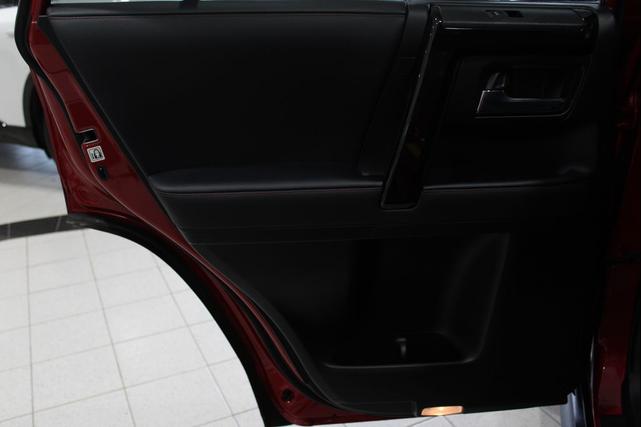 Photo of 2022 Barcelona Red Metallic Toyota 4Runner