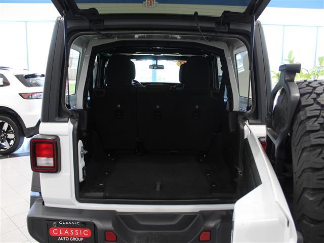 Photo of 2021 Bright White Clearcoat Jeep Wrangler Unlimited