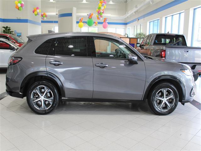 Photo of 2024 Modern Steel Metallic Honda HR-V