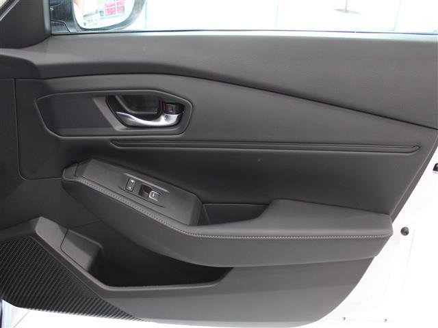 Photo of 2023 Platinum White Pearl Honda Accord
