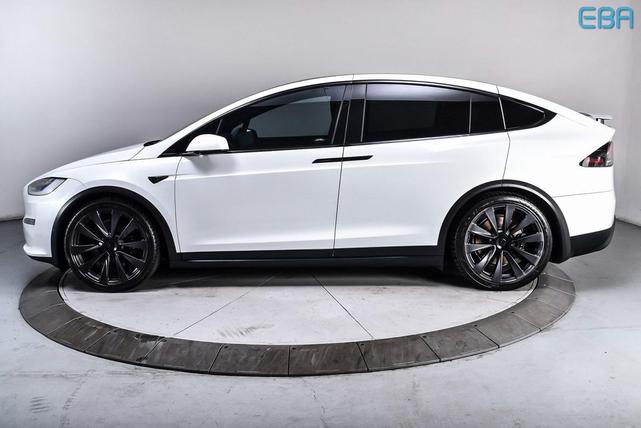 Photo of 2022 Pearl White Multi-Coat Tesla Model X