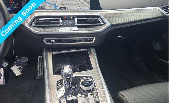 Photo of 2023 Carbon Black Metallic BMW X5