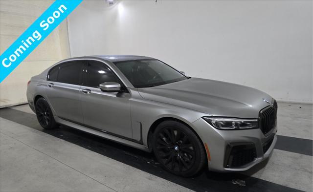2022 BMW 750