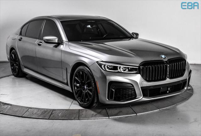 2022 BMW 750