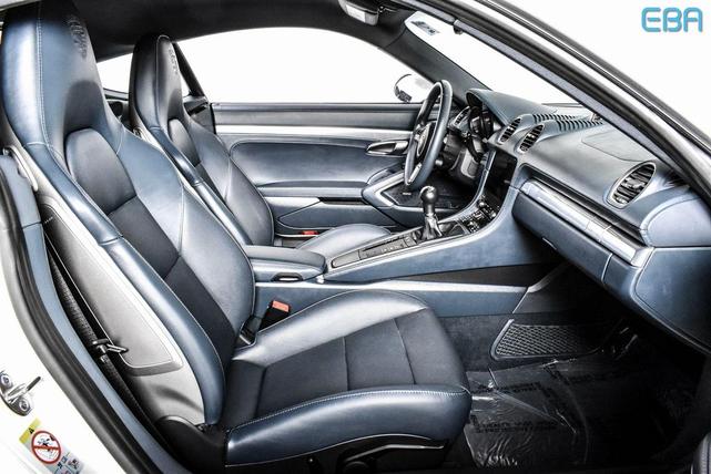 Photo of 2024 White Porsche 718 Cayman