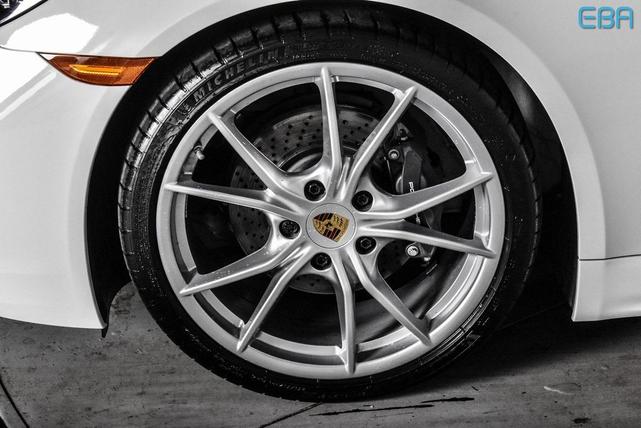 Photo of 2024 White Porsche 718 Cayman