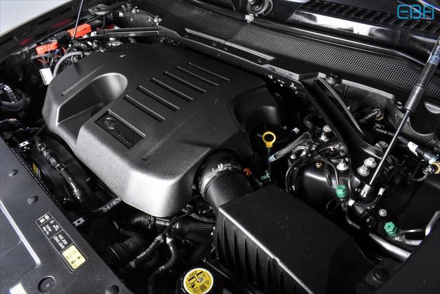 Photo of 2024 Gray Land Rover Defender