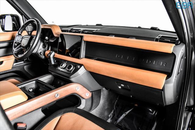 Photo of 2024 Gray Land Rover Defender