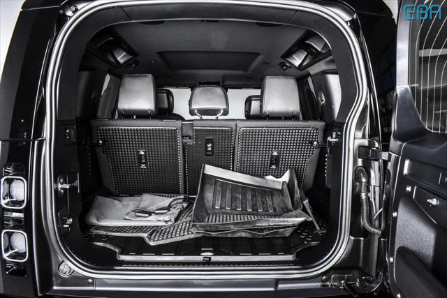 Photo of 2024 Gray Land Rover Defender