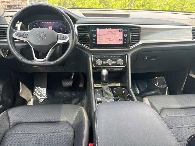 Photo of 2021 Racing Green Volkswagen Atlas