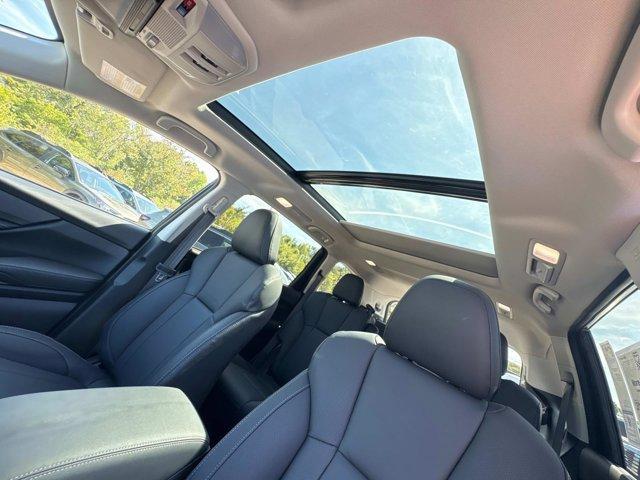 Photo of 2025 Crystal White Pearl Subaru Ascent