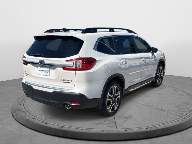 Photo of 2025 Crystal White Pearl Subaru Ascent