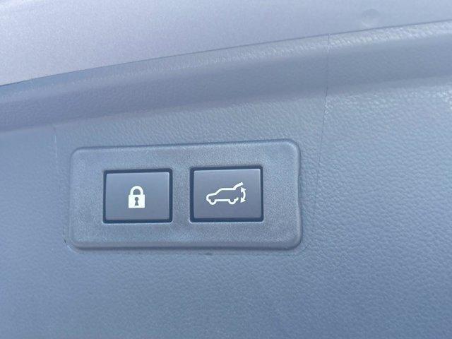 Photo of 2025 Magnetite Gray Metallic Subaru Outback