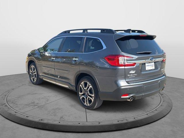 Photo of 2024 Magnetite Gray Metallic Subaru Ascent