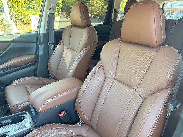 Photo of 2024 Magnetite Gray Metallic Subaru Ascent