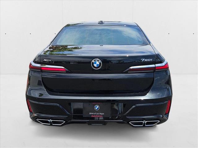 Photo of 2025 Black Sapphire Metallic BMW 760