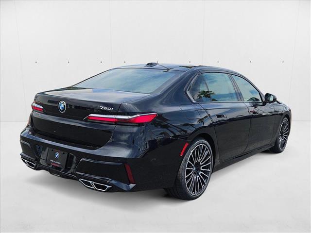 Photo of 2025 Black Sapphire Metallic BMW 760