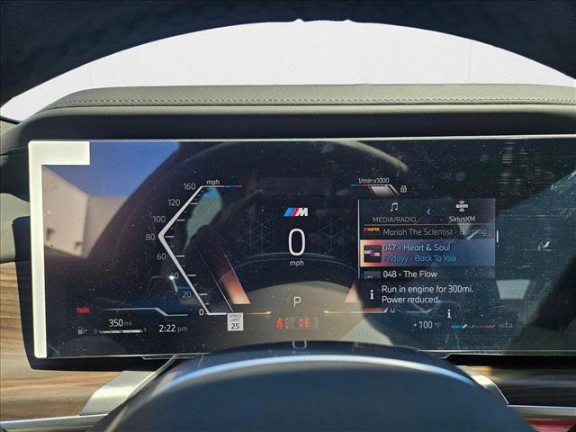 Photo of 2025 Tanzanite Blue II Metallic BMW 760