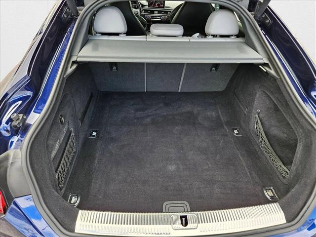Photo of 2018 Navarra Blue Metallic Audi S5