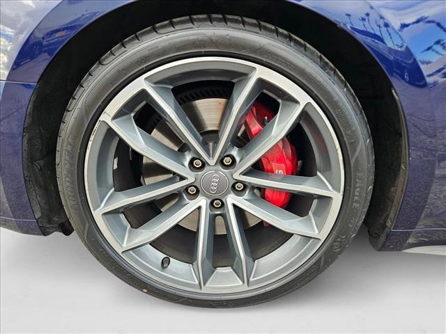 Photo of 2018 Navarra Blue Metallic Audi S5