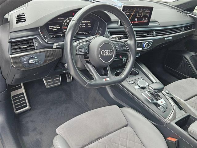 Photo of 2018 Navarra Blue Metallic Audi S5