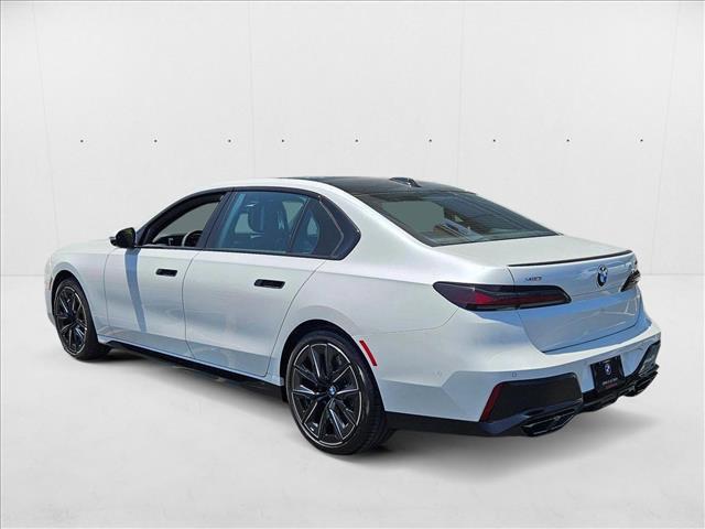 Photo of 2025 Mineral White Metallic BMW 760