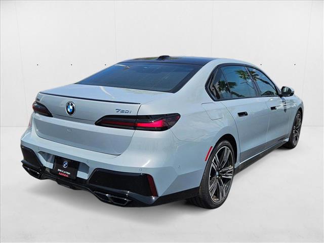 Photo of 2025 Brooklyn Grey Metallic BMW 760