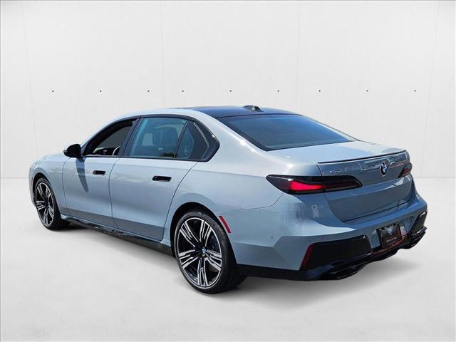 Photo of 2025 Brooklyn Grey Metallic BMW 760