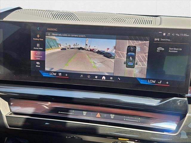 Photo of 2024 Dark Graphite Metallic BMW i5