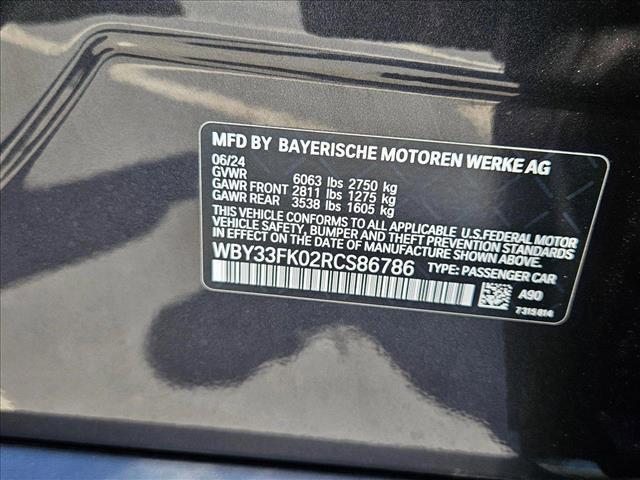 Photo of 2024 Dark Graphite Metallic BMW i5