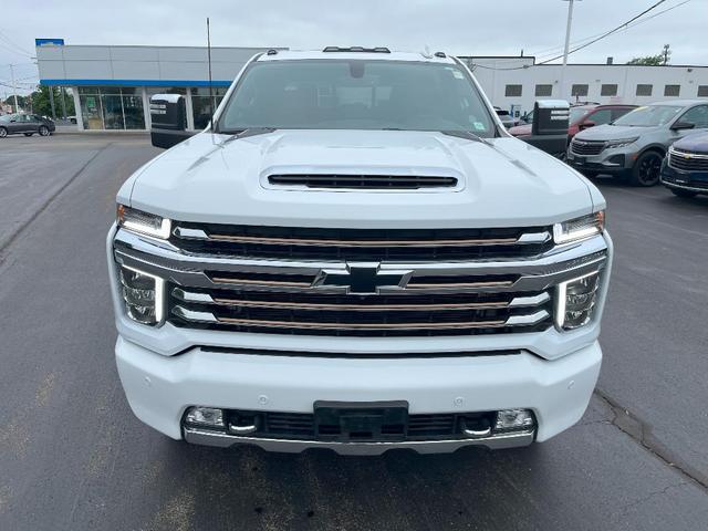 Photo of 2022 Summit White Chevrolet Silverado 3500