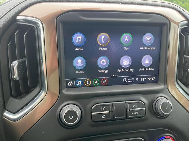 Photo of 2022 Summit White Chevrolet Silverado 3500