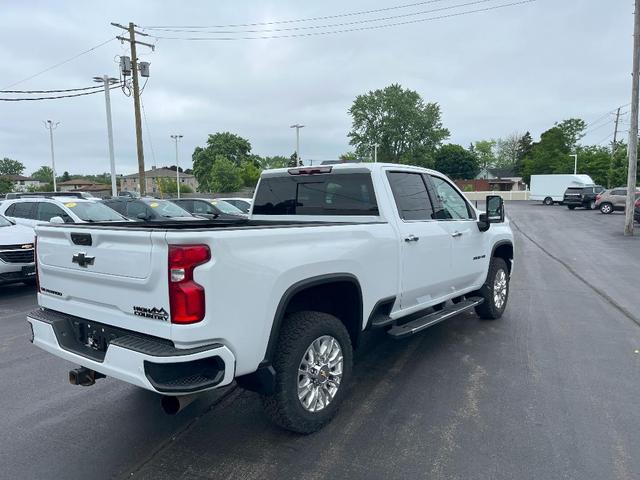 Photo of 2022 Summit White Chevrolet Silverado 3500