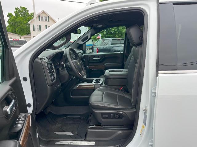 Photo of 2022 Summit White Chevrolet Silverado 3500