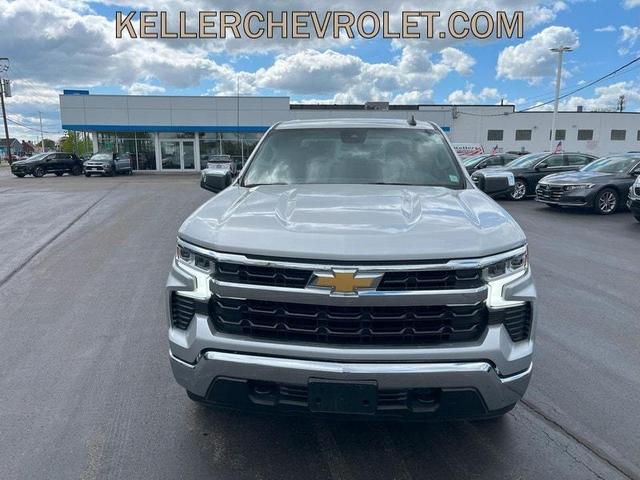 Photo of 2022 Silver Ice Metallic Chevrolet Silverado 1500