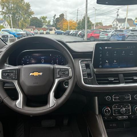 Photo of 2023 Summit White Chevrolet Tahoe