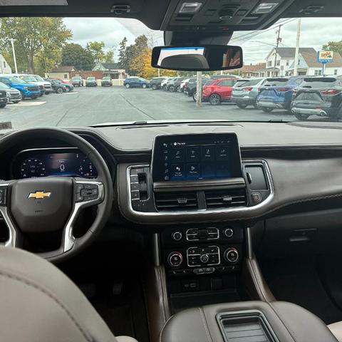 Photo of 2023 Summit White Chevrolet Tahoe
