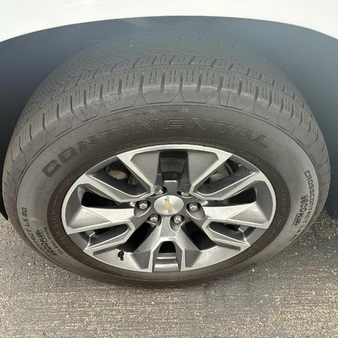 Photo of 2023 Summit White Chevrolet Tahoe