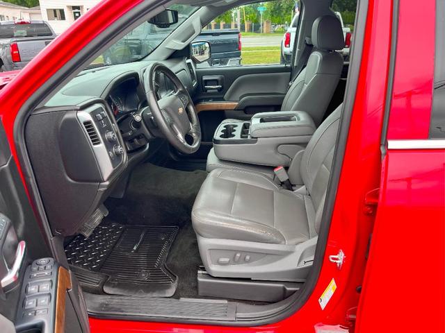 Photo of 2018 Red Chevrolet Silverado 1500