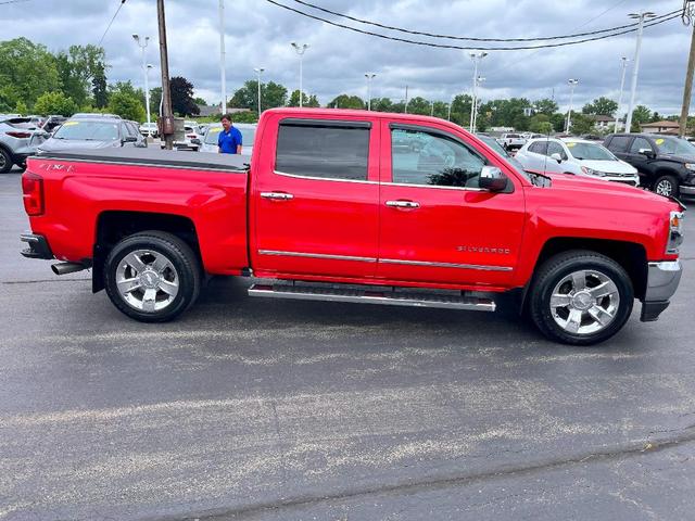 Photo of 2018 Red Chevrolet Silverado 1500