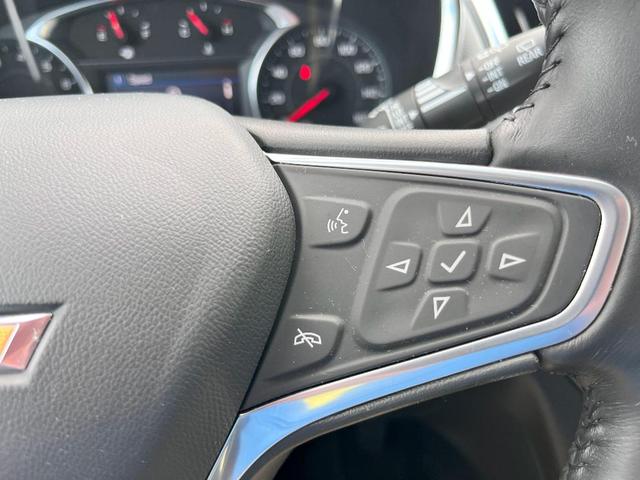 Photo of 2022 Mosaic Black Metallic Chevrolet Equinox