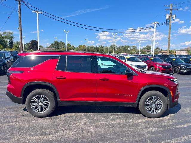 Photo of 2025 Radiant Red Chevrolet Traverse