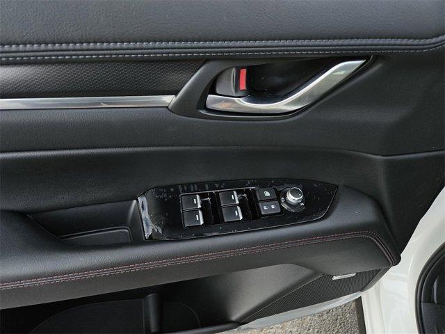 Photo of 2025 Rhodium Mazda CX-5
