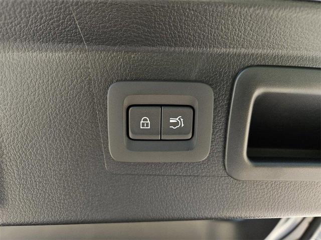 Photo of 2025 Polymetal Gray Metallic Mazda CX-50 Hybrid