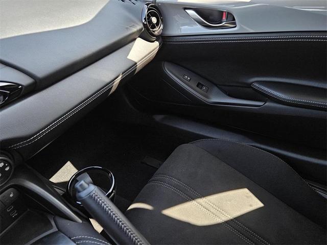 Photo of 2025 Metallic Mazda MX-5 Miata