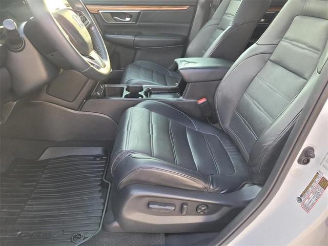 Photo of 2020 White Honda CR-V