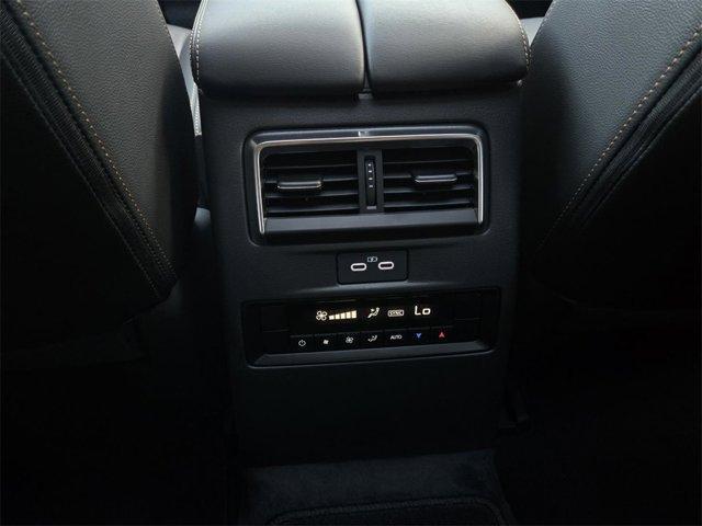 Photo of 2025 Rhodium Mazda CX-90