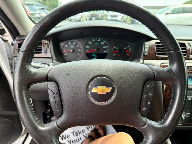 Photo of 2013 White Chevrolet Impala