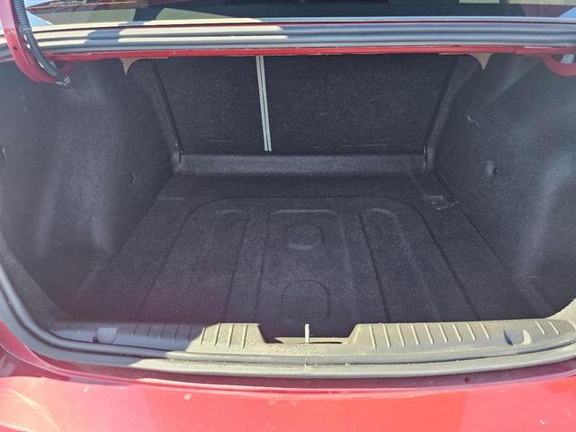 Photo of 2011 Red Chevrolet Cruze